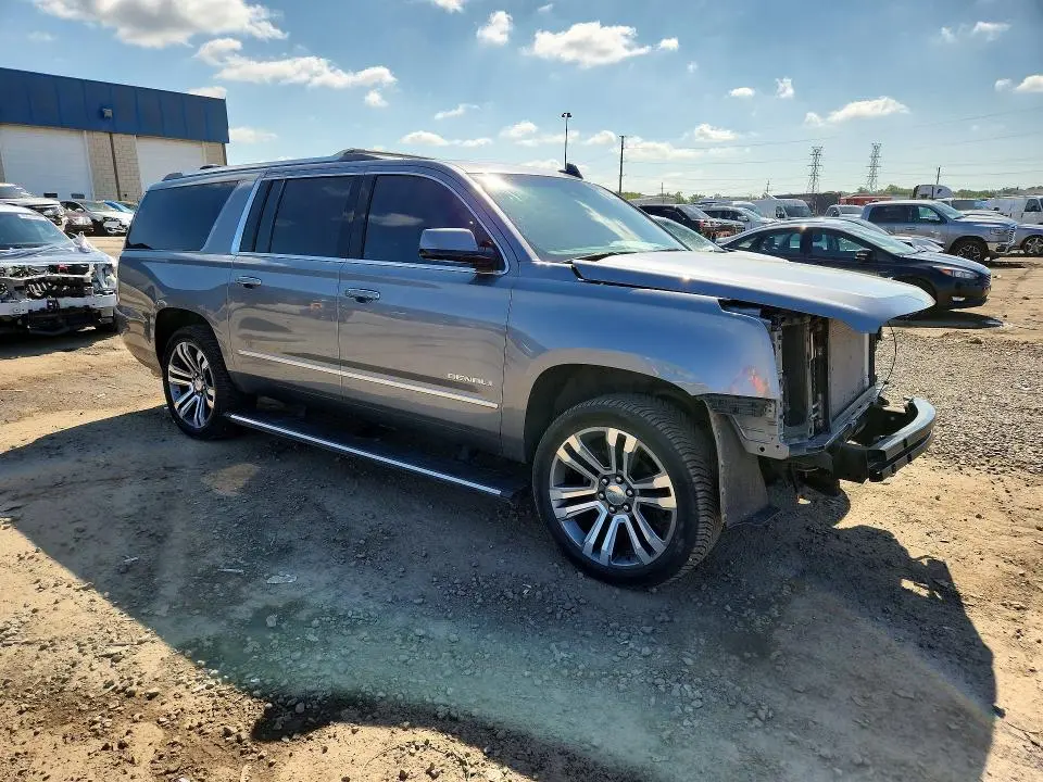 2018 GMC YUKON XL DENALI  