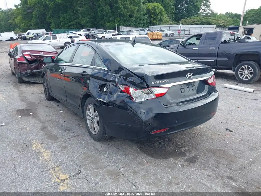 2011 HYUNDAI SONATA GLS