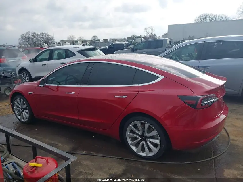 2018 TESLA MODEL 3  