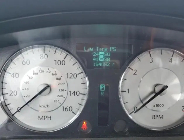 2010 CHRYSLER 300C   