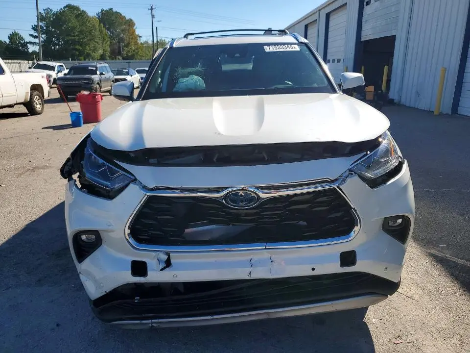 2021 TOYOTA HIGHLANDER HYBRID PLATINUM  