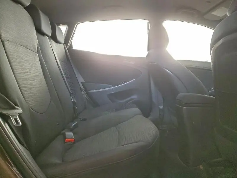 2016 HYUNDAI ACCENT SE  