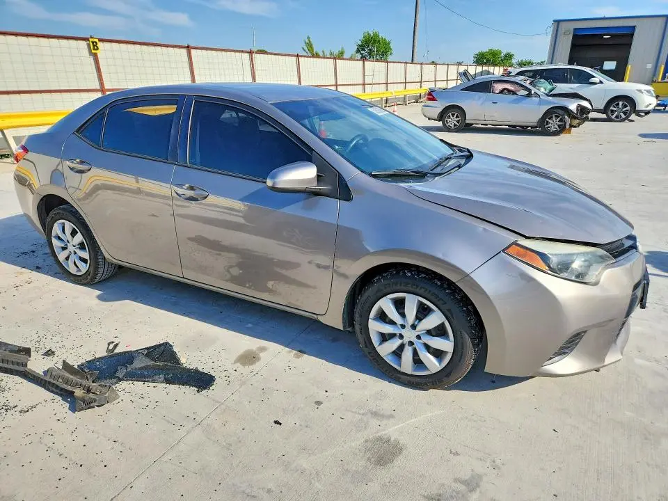 2015 TOYOTA COROLLA LE  