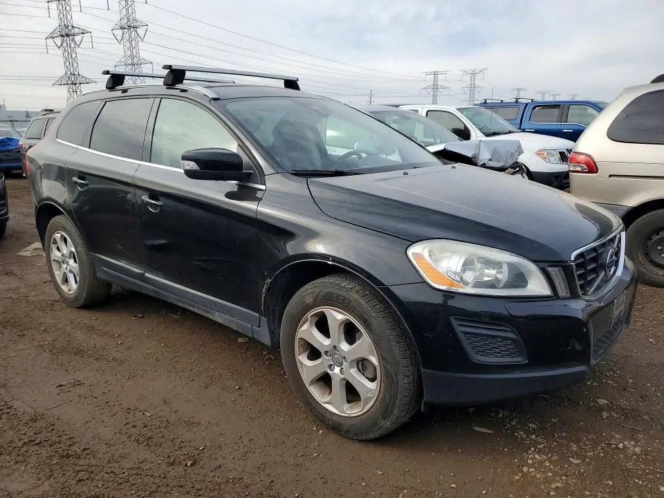 2013 VOLVO XC60 3.2  