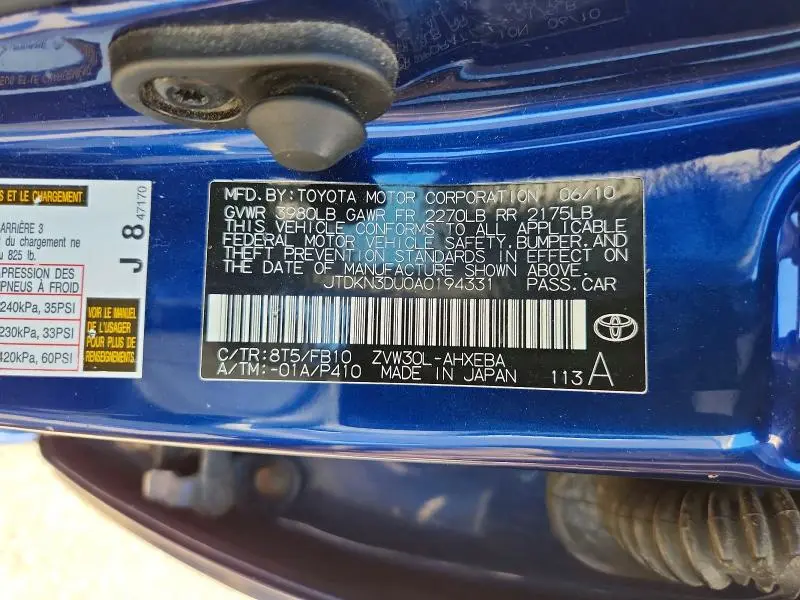 2010 TOYOTA PRIUS III  