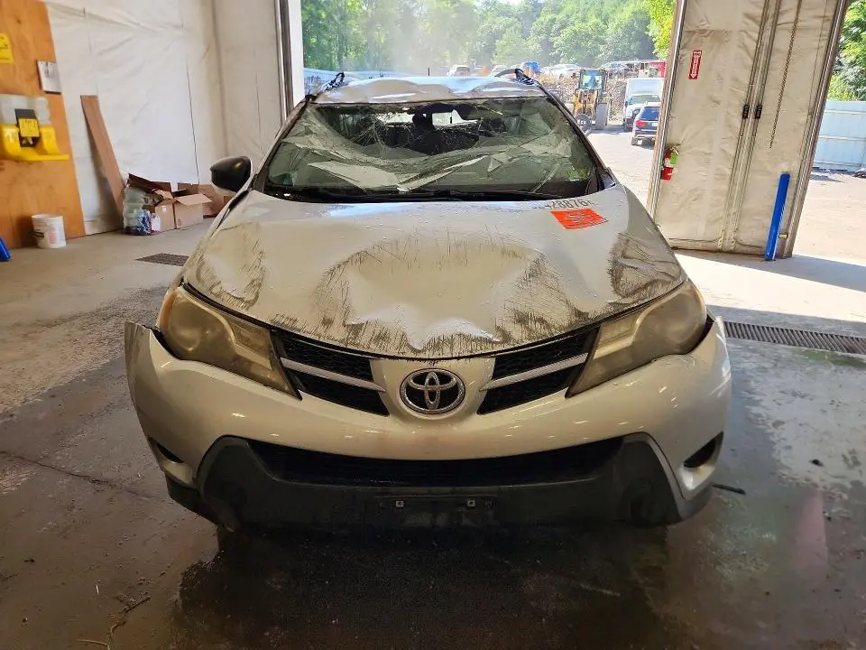 2014 TOYOTA RAV4 LE  