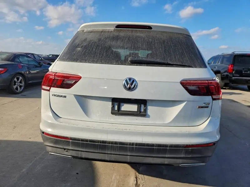 2018 VOLKSWAGEN TIGUAN S  