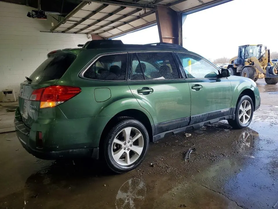 2013 SUBARU OUTBACK 2.5I PREMIUM  