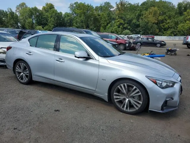 2019 INFINITI Q50 LUXE  