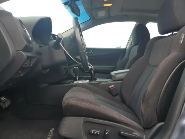2010 NISSAN MAXIMA S  