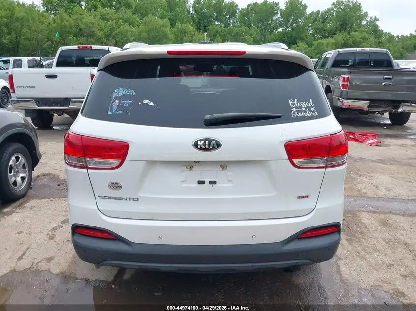 2016 KIA SORENTO 2.4L LX