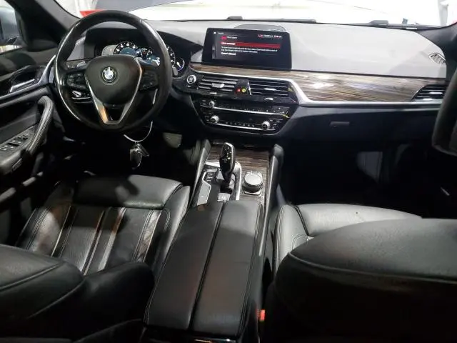 2019 BMW 530 XI