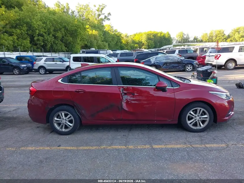 2018 CHEVROLET CRUZE LT AUTO
