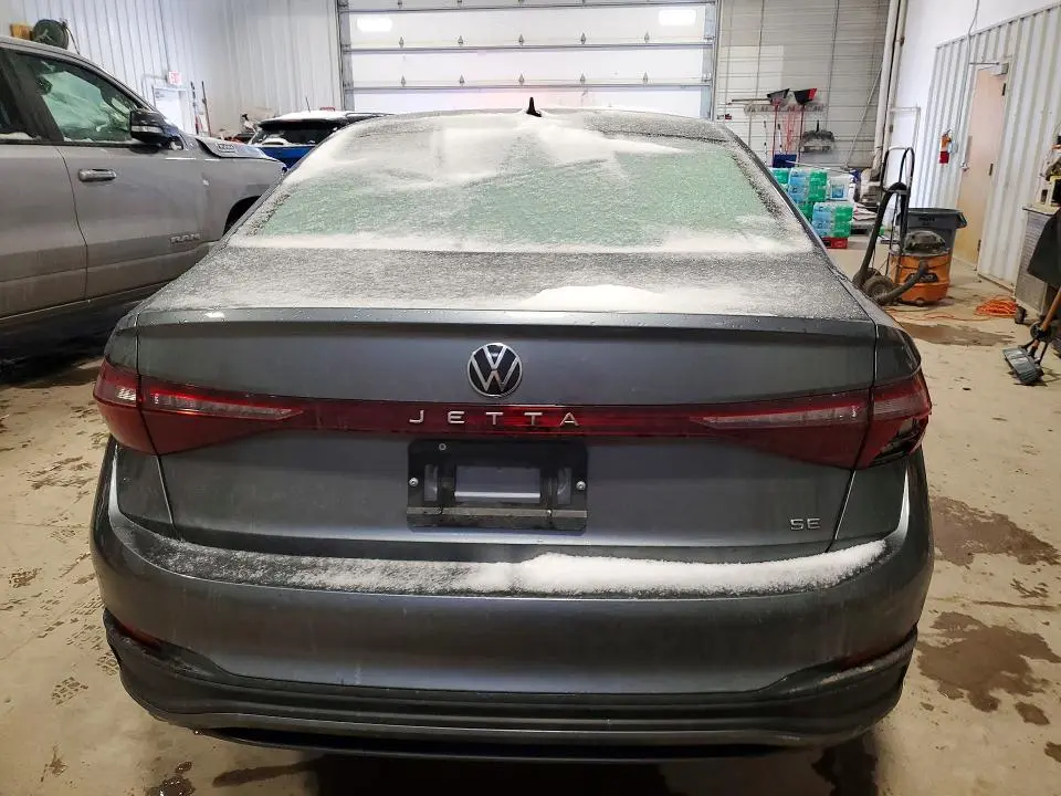 2025 VOLKSWAGEN JETTA SE  