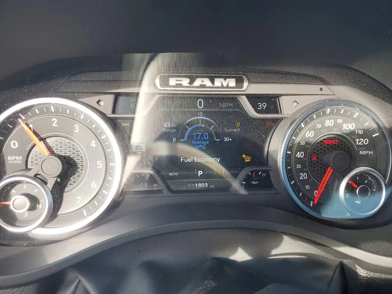 2025 RAM 1500   