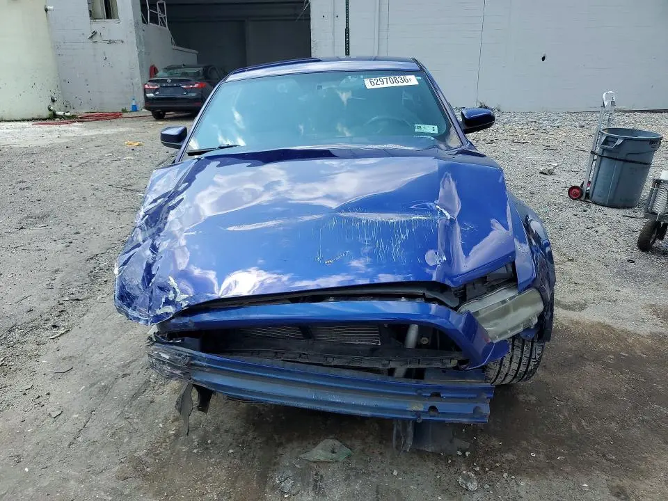 2013 FORD MUSTANG   