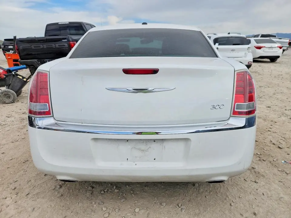2014 CHRYSLER 300   