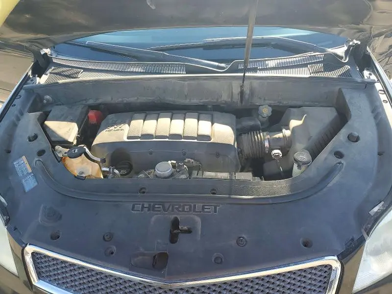 2011 CHEVROLET TRAVERSE LT  