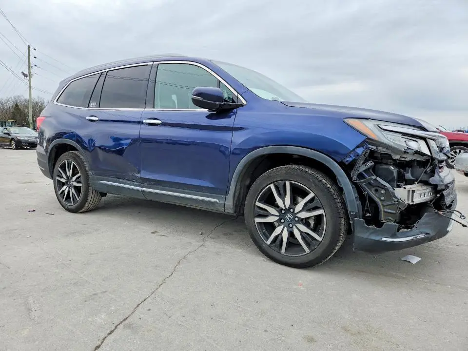 2019 HONDA PILOT TOURING  