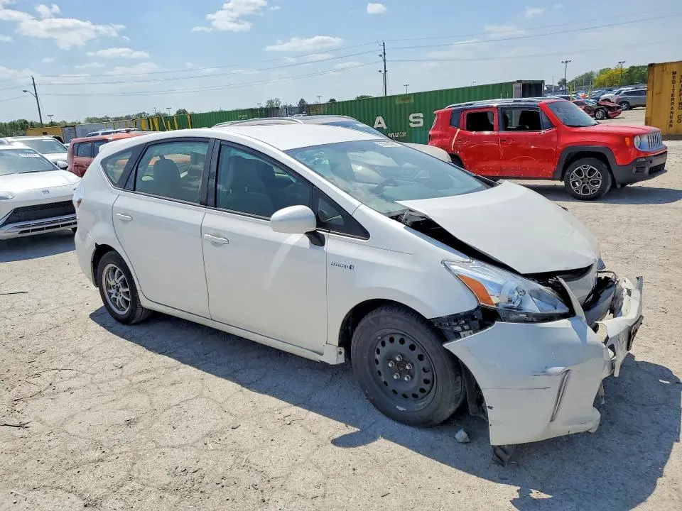 2013 TOYOTA PRIUS V THREE  