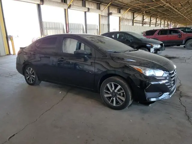 2023 NISSAN VERSA SV  