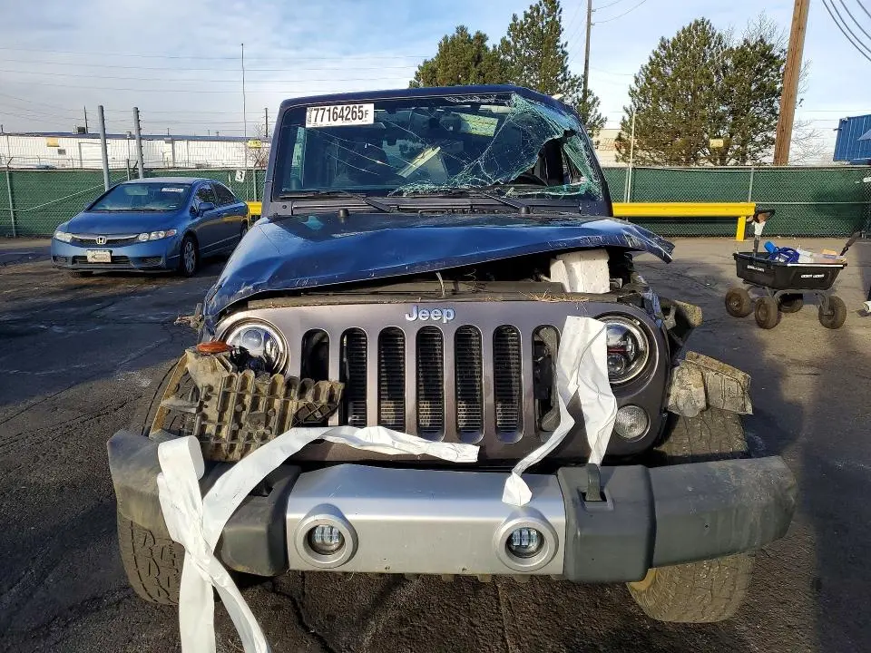 2014 JEEP WRANGLER SAHARA  