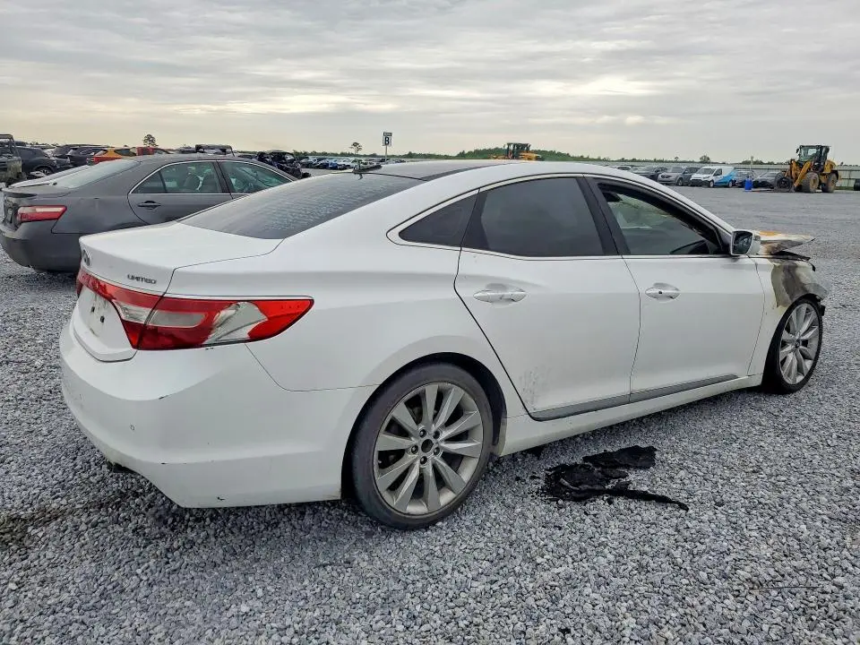 2016 HYUNDAI AZERA LIMITED  