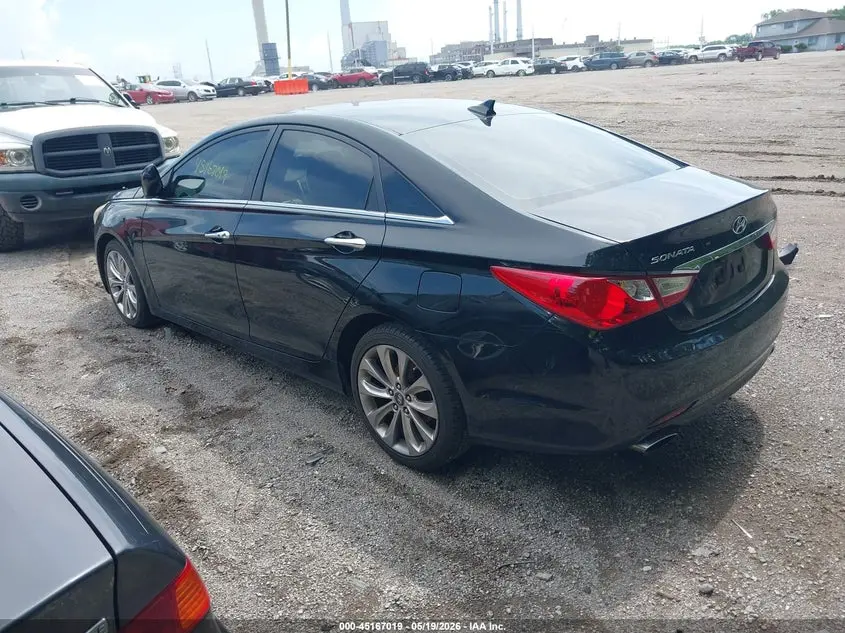 2011 HYUNDAI SONATA SE