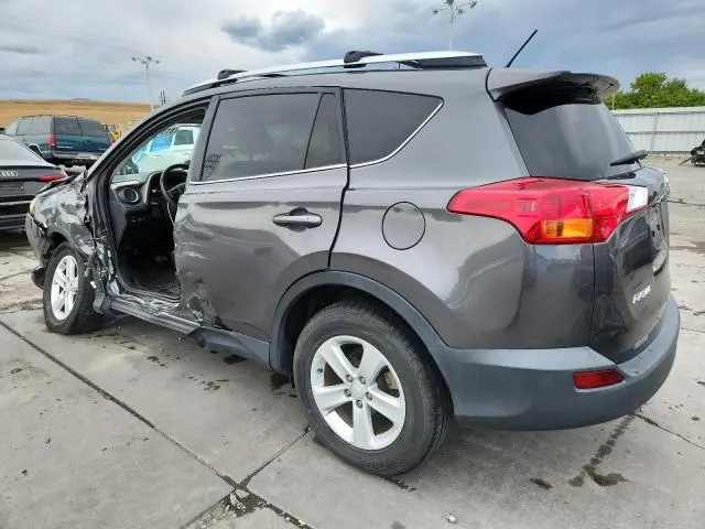 2014 TOYOTA RAV4 XLE  