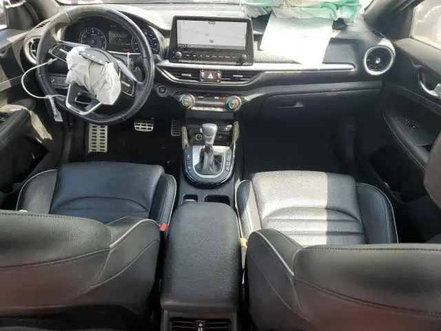 2022 KIA FORTE GT LINE  