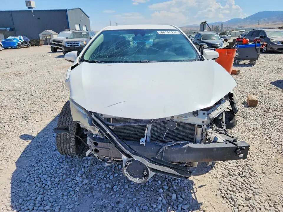 2017 TOYOTA COROLLA LE  
