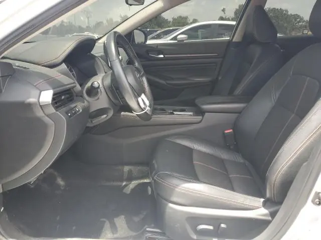2022 NISSAN ALTIMA SR  
