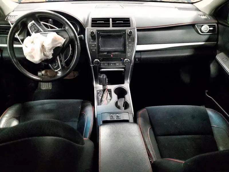 2015 TOYOTA CAMRY XSE  