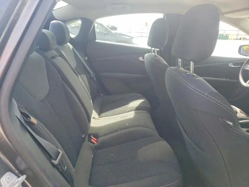 2016 DODGE DART SXT  