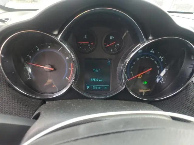 2011 CHEVROLET CRUZE LT  