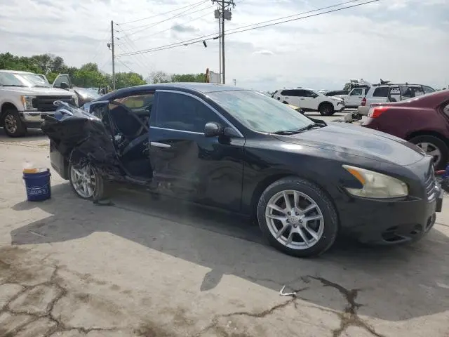 2011 NISSAN MAXIMA S  
