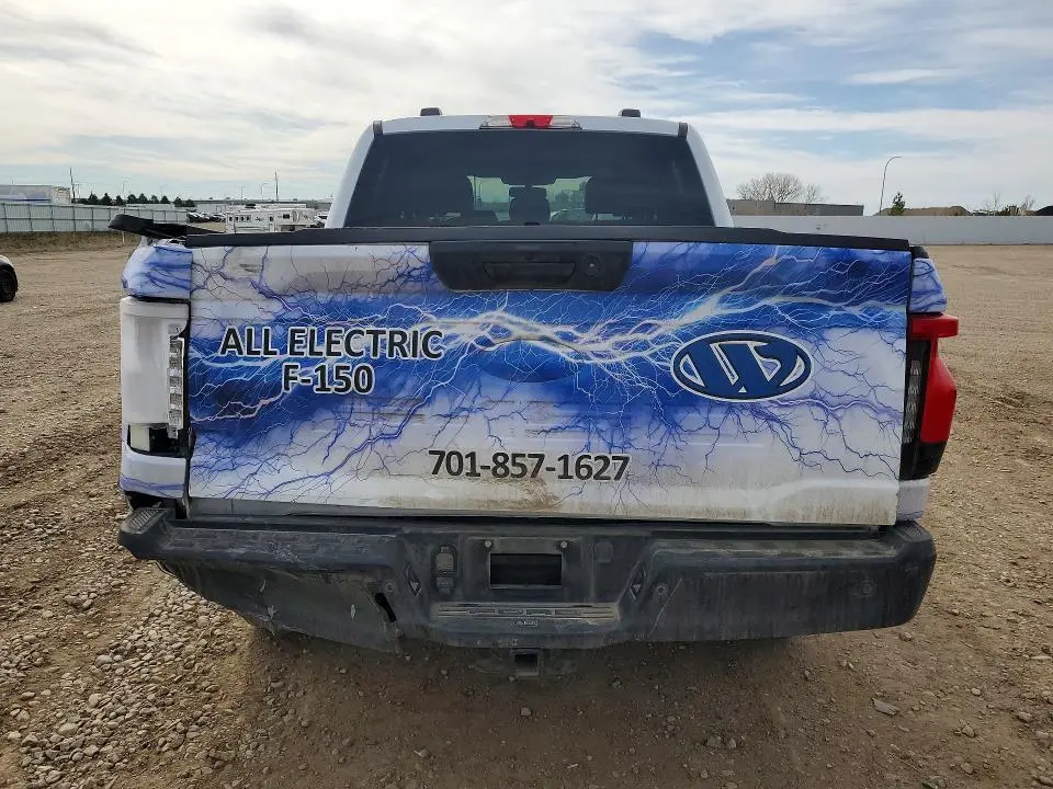 2023 FORD F150 LIGHTNING PRO  