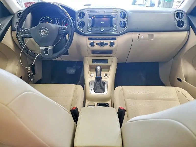 2014 VOLKSWAGEN TIGUAN S  