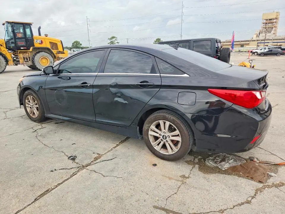 2014 HYUNDAI SONATA GLS  