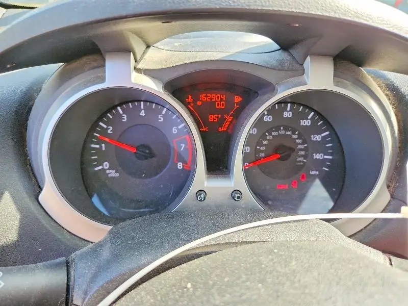 2012 NISSAN JUKE S  