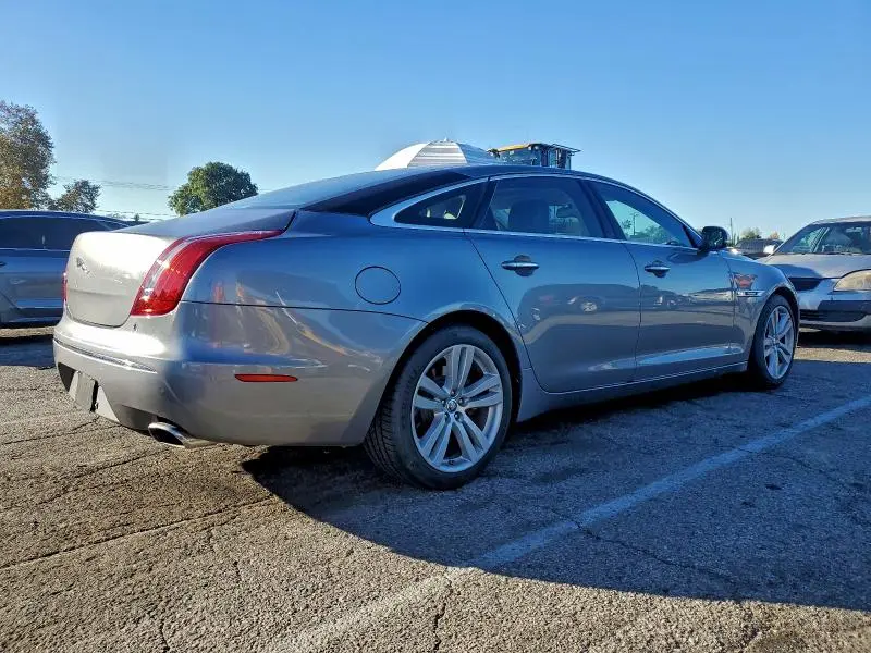 2012 JAGUAR XJL   