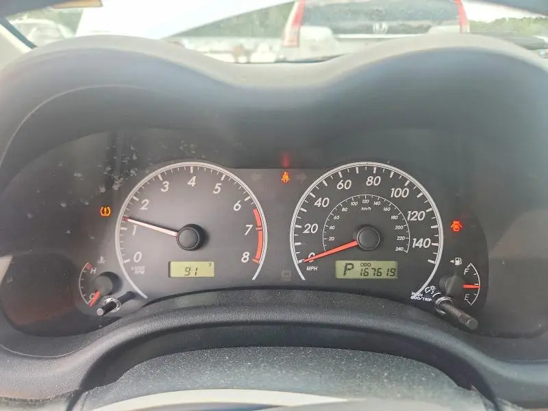2013 TOYOTA COROLLA LE  