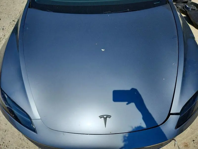 2026 TESLA MODEL 3   