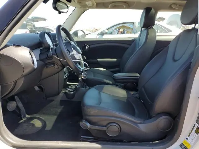 2013 MINI COOPER 