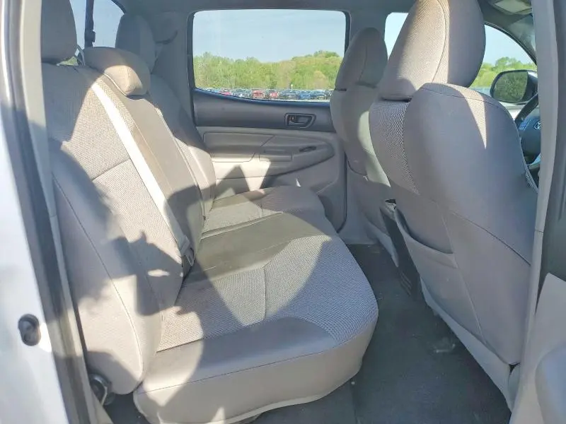 2012 TOYOTA TACOMA V6  