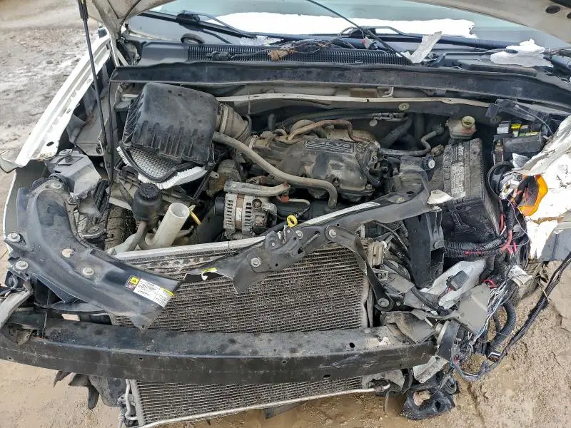 2010 CHRYSLER TOWN & COUNTRY LX  