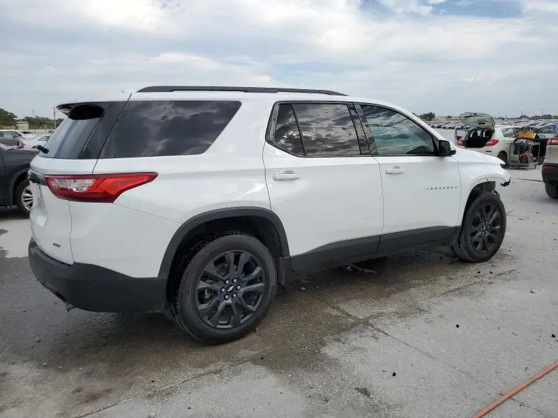 2018 CHEVROLET TRAVERSE RS  