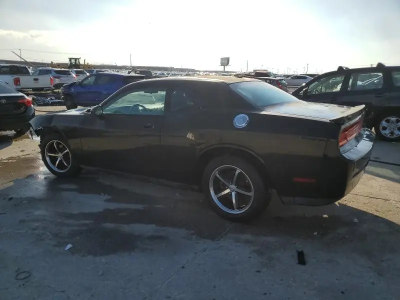 2010 DODGE CHALLENGER SE  