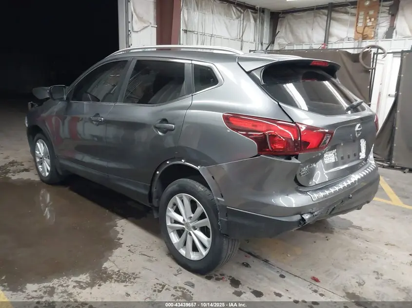 2017 NISSAN ROGUE SPORT SV