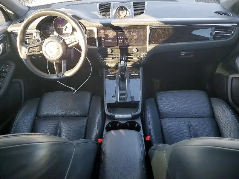 2022 PORSCHE MACAN   